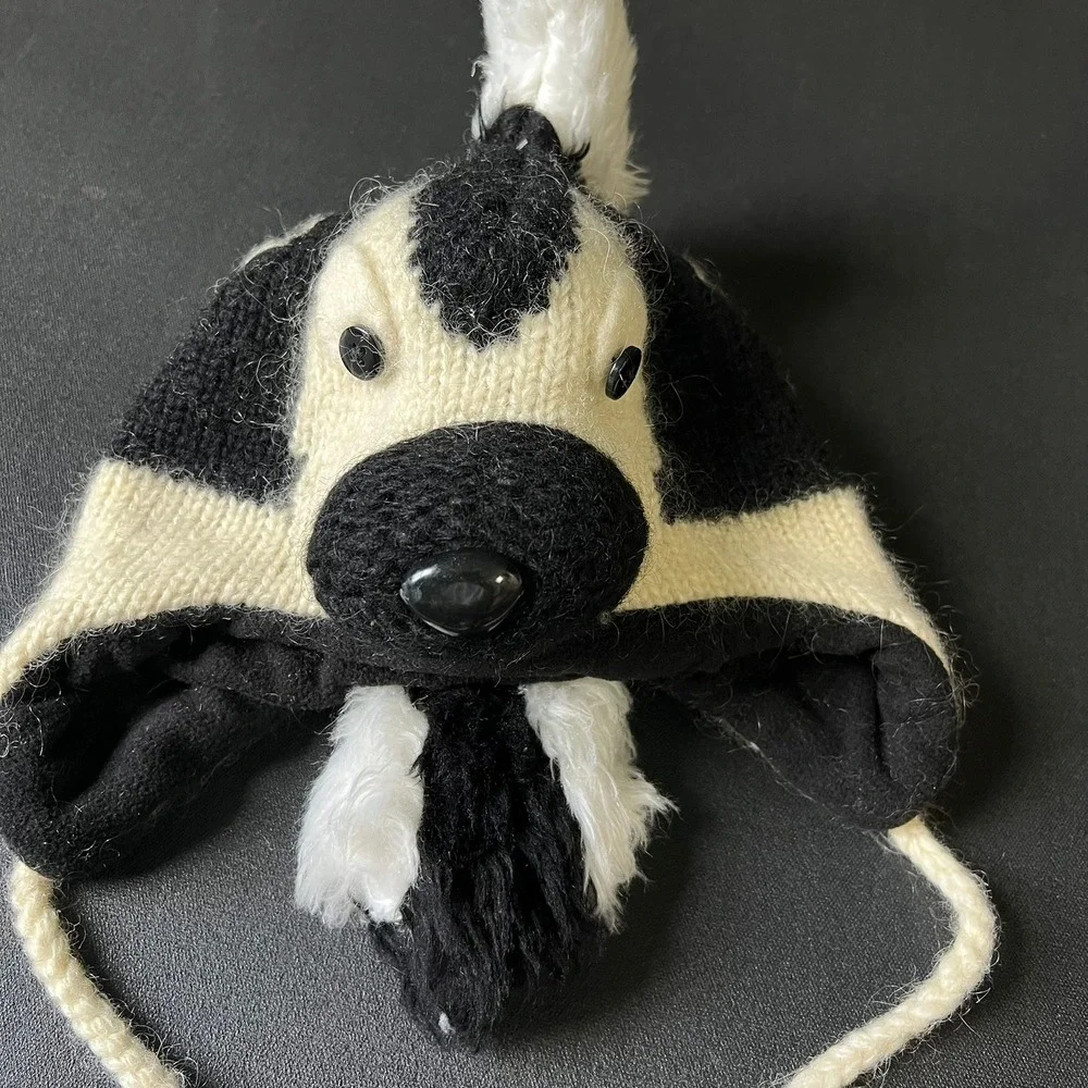 DeLux Kids Skunk Trapper Hat Wool Blend Fleece Lined Animal Earflap Black White